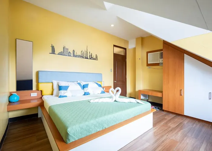 Casa Heradurra Uno/dos Holiday home Manila