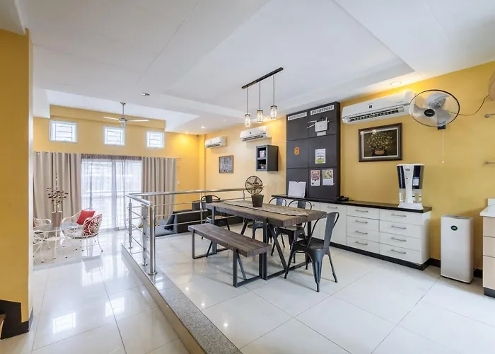 Casa Heradurra Uno/dos Manila